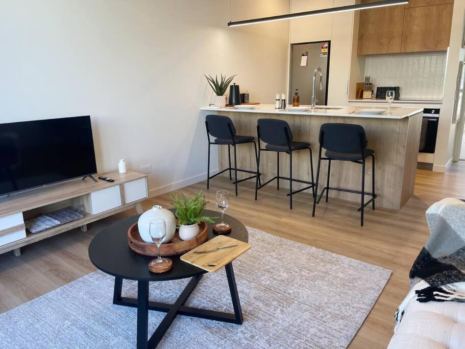 Modern Central Living 基督城 外观 照片